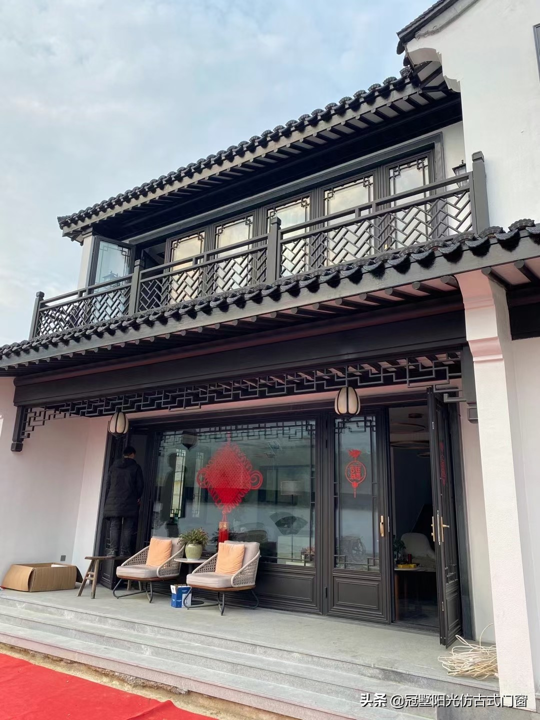 2025年热销揭秘！徽派中式庭院门窗价格攻略 - 冠墅阳光铝合金仿古门窗省心之选